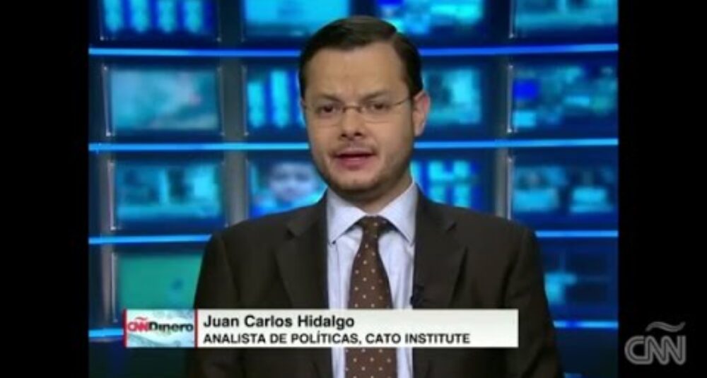 Juan Carlos Hidalgo comenta los beneficios del Acuerdo Estratégico Trans-Pacífico en CNN Directo